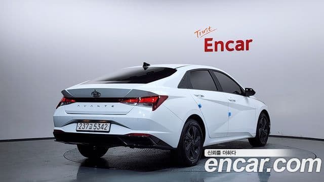 Hyundai Avante 2023 — Şəkil 2/20