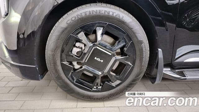Kia Carnival 2024 — фото 5 из 20