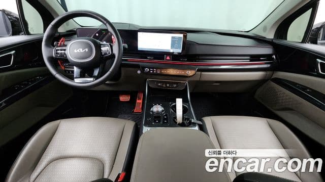 Kia Carnival 2024 — ფოტო 7/20