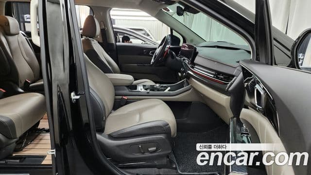 Kia Carnival 2024 — ფოტო 11/20
