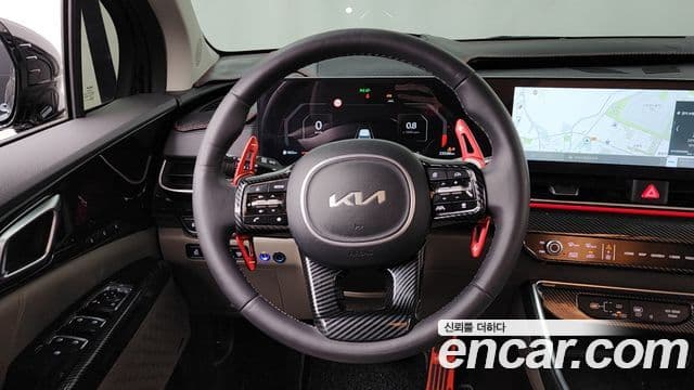 Kia Carnival 2024 — ფოტო 13/20