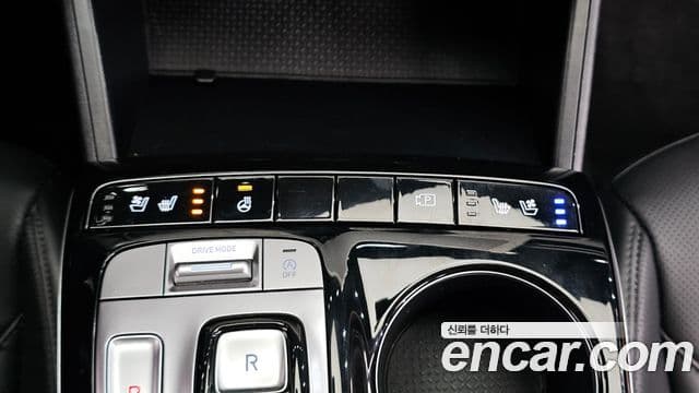 Hyundai Tucson Hybrid 2021 — ფოტო 23/30