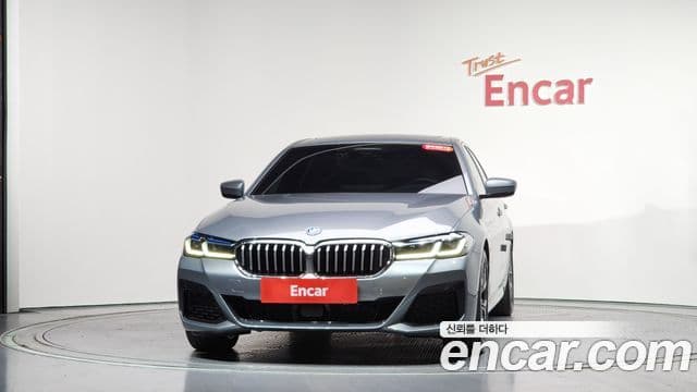 BMW 5 Series 2023 — Şəkil 3/20
