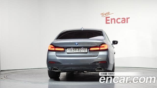 BMW 5 Series 2023 — Şəkil 4/20