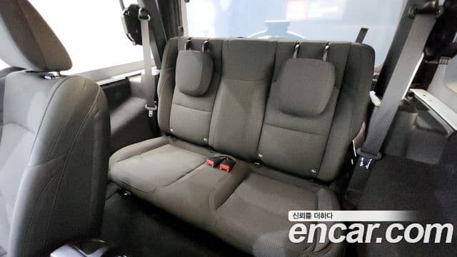 Jeep Wrangler 2019 — Şəkil 13/20