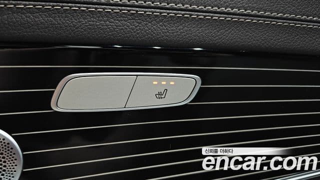 Mercedes-Benz E-Class 2020 — ფოტო 18/20