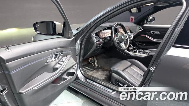 BMW 3 Series 2021 — ფოტო 10/20