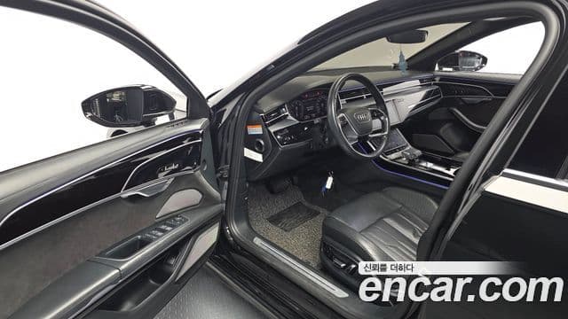 Audi A8 2020 — Şəkil 10/20