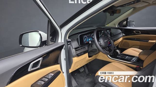 Kia Carnival 2022 — ფოტო 11/20