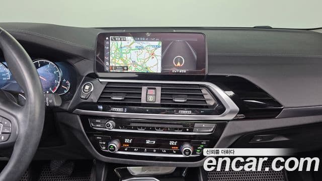 BMW X3 2018 — Şəkil 13/20