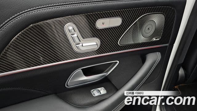 Mercedes-Benz GLE-Class 2024 — Photo 23/36