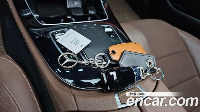 Mercedes-Benz E-Class 2022 — Şəkil 16/20
