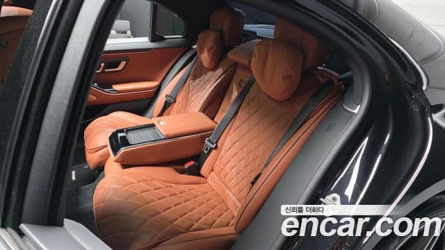 Mercedes-Benz S-Class 2022 — Photo 5/33