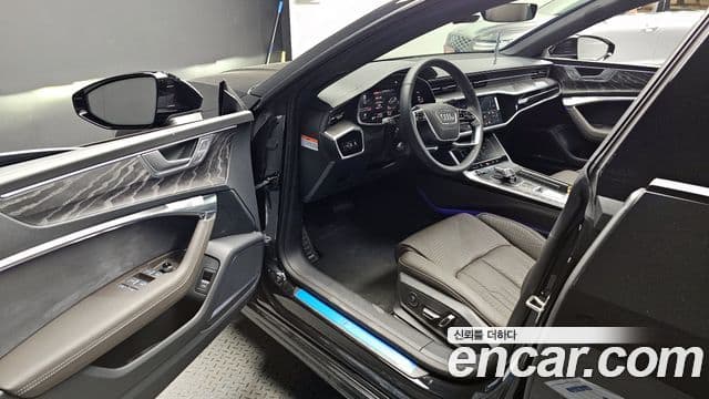 Audi A7 2025 — Şəkil 10/20
