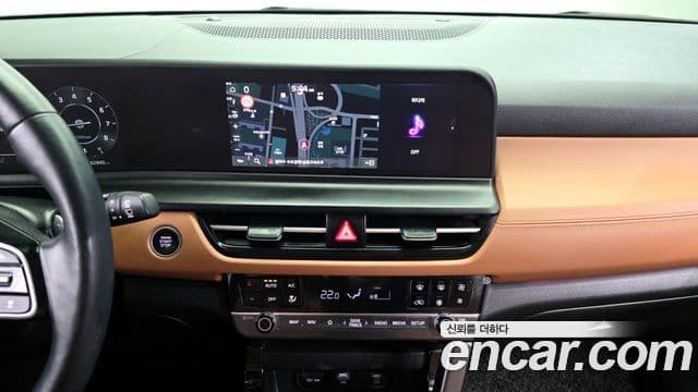Kia Seltos 2023 — ფოტო 14/20