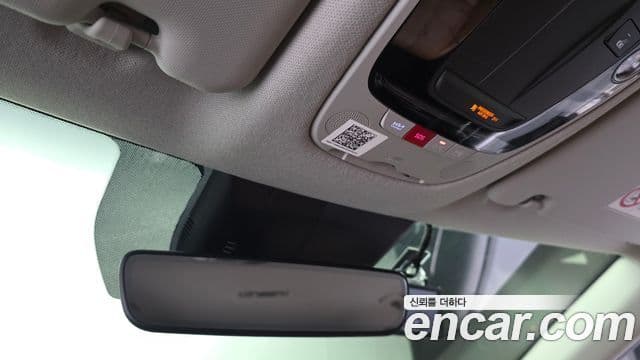 Kia Seltos 2023 — ფოტო 19/20