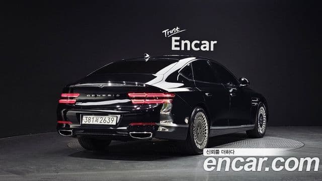 Genesis Electrified G80 2023 — ფოტო 2/20