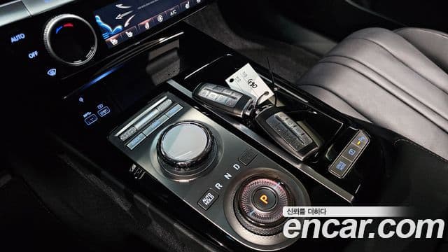 Genesis Electrified G80 2023 — ფოტო 9/20
