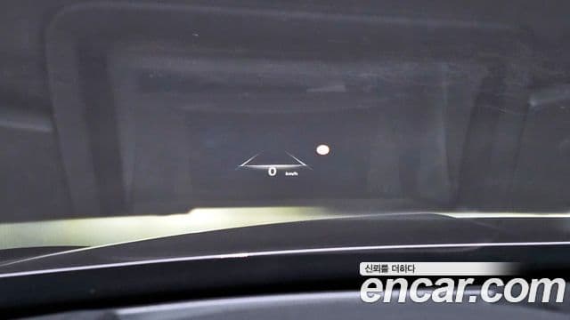 Genesis Electrified G80 2023 — ფოტო 16/20