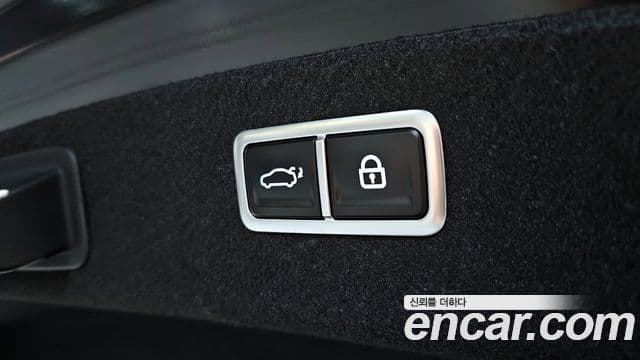 Genesis Electrified G80 2023 — ფოტო 17/20