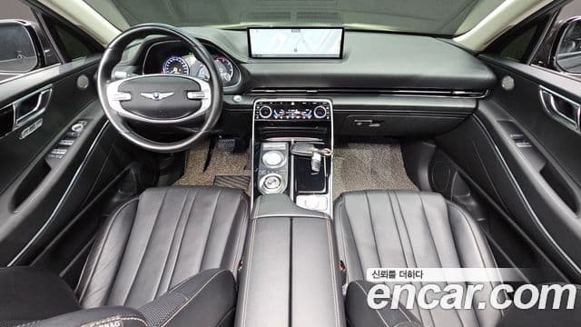Genesis GV80 2020 — ფოტო 7/20