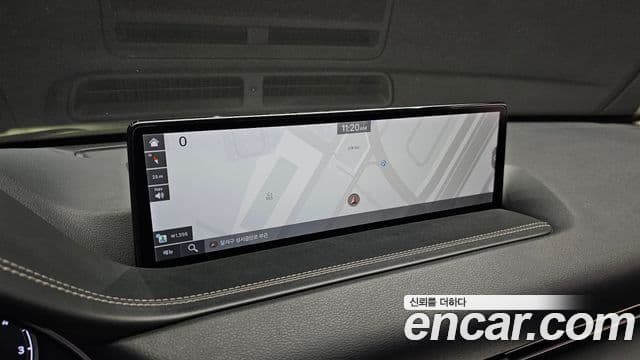 Genesis GV80 2020 — ფოტო 15/20