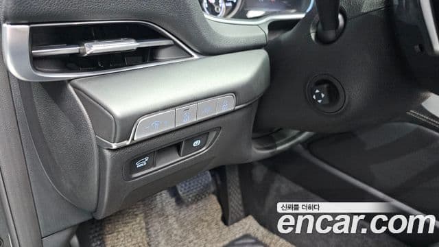 Genesis GV80 2020 — ფოტო 16/20