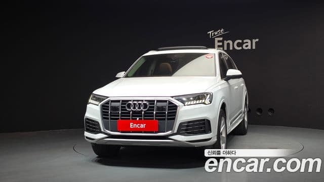 Audi Q7 2022 — ფოტო 3/20
