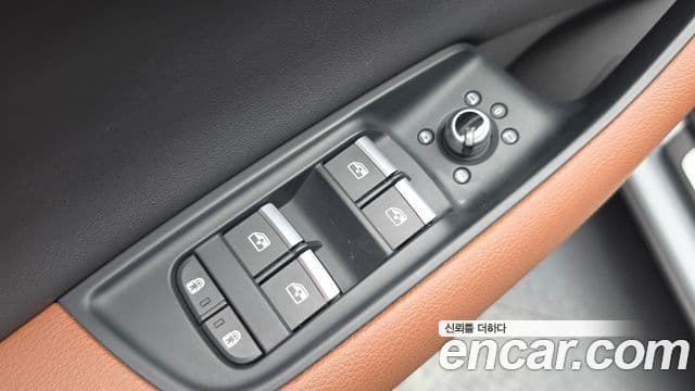 Audi Q7 2022 — Photo 29/32