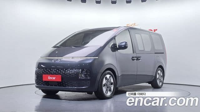 Hyundai Staria 2022 — ფოტო 1/20