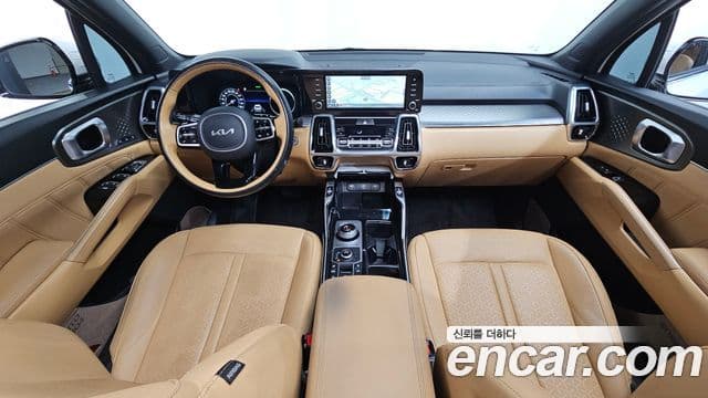 Kia Sorento 2022 — Фото 6/20