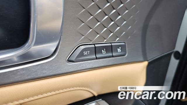 Kia Sorento 2022 — ფოტო 27/37
