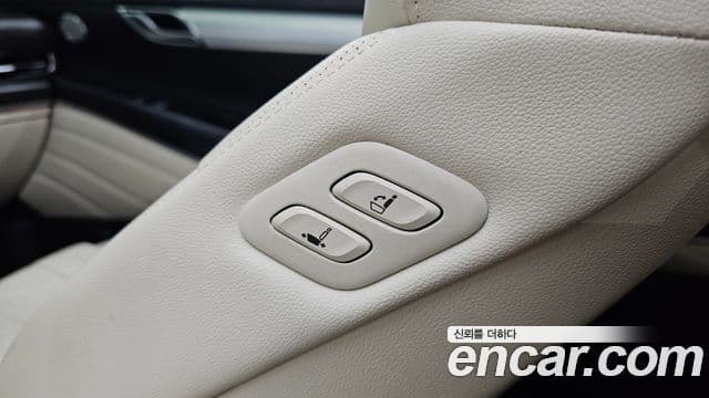 Genesis GV80 2022 — Şəkil 16/20