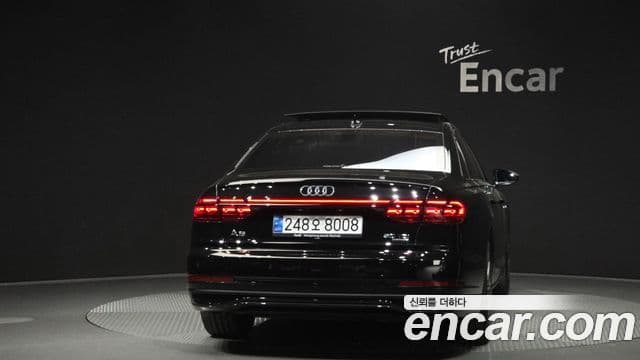 Audi A8 2023 — ფოტო 4/20