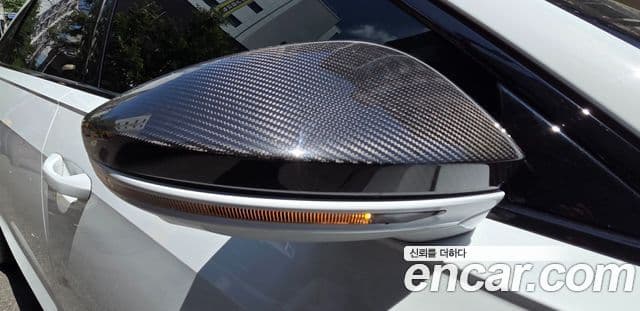 Audi S8 2023 — Photo 8/20