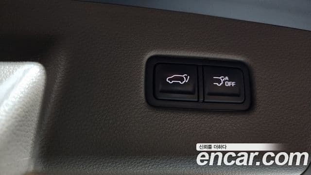 Kia Carnival 2022 — Фото 18/20