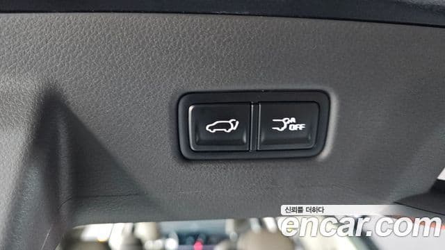 Kia Carnival 2024 — ფოტო 15/20