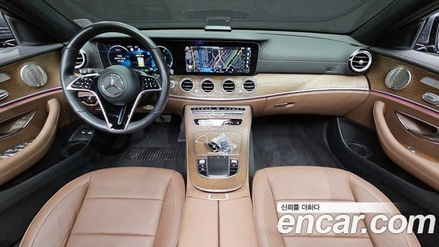 Mercedes-Benz E-Class 2021 — ფოტო 9/20