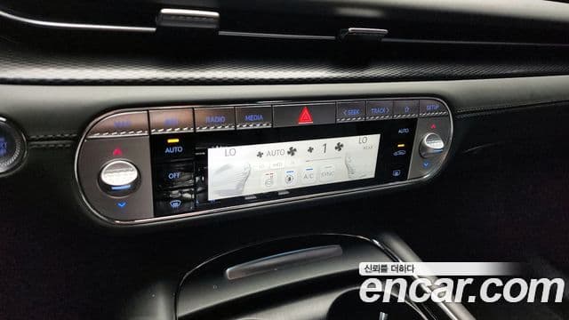 Genesis G90 2023 — Şəkil 17/20