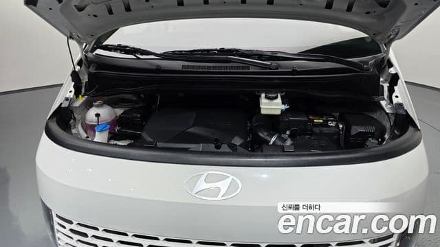 Hyundai Staria 2024 — Şəkil 3/20