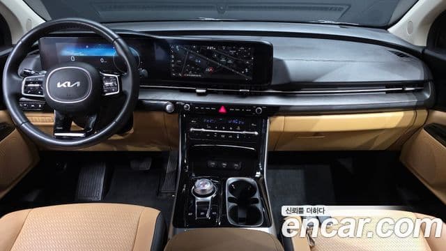 Kia Carnival 2023 — Şəkil 7/20