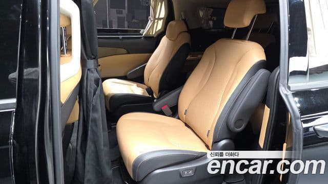 Kia Carnival 2023 — Şəkil 12/20
