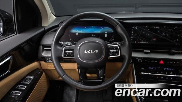 Kia Carnival 2023 — Şəkil 13/20