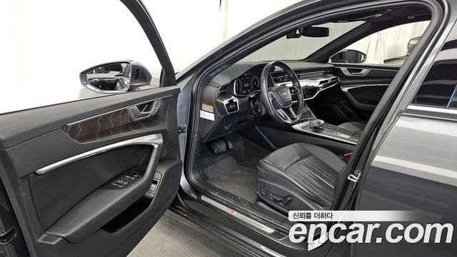Audi A6 2020 — ფოტო 10/20