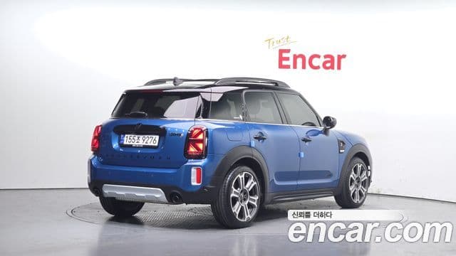 Mini Cooper S Countryman 2023 — ფოტო 2/20
