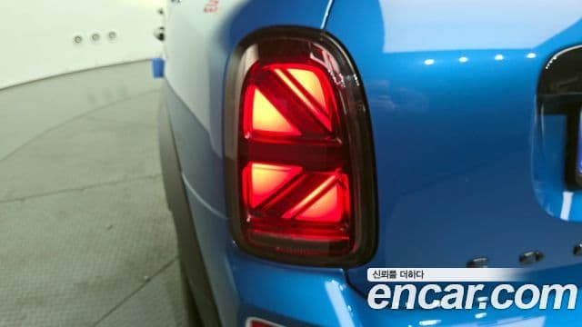 Mini Cooper S Countryman 2023 — Photo 18/31