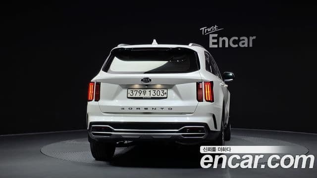 Kia Sorento 2020 — Фото 4/20