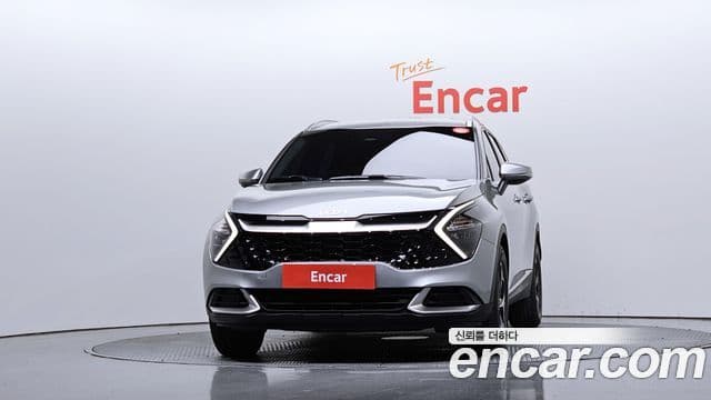 Kia Sportage 2023 — ფოტო 3/20