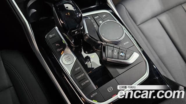BMW 3 Series 2019 — Şəkil 8/20