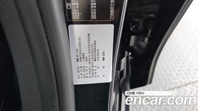 BMW 3 Series 2019 — Şəkil 18/20